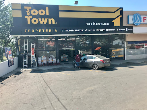Tool Town - Visual