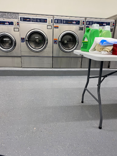 Laundromat on 6th Ave. - Thumbnail