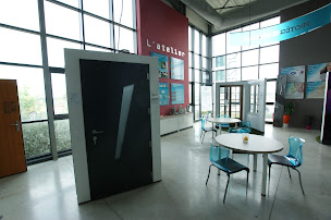 Photo n°1 de Grosfillex Fenêtres Ligne Azur à Saint-Aunès (Menuisier)