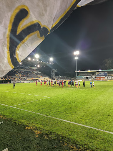 Daknamstadion