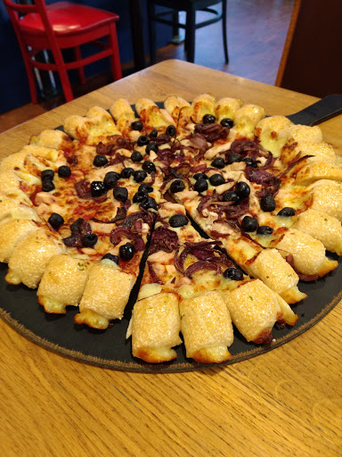Pizza Hut Restaurants Old Town Station Leisure Park - Thumbnail