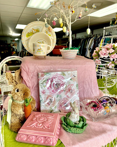 Main Street Mission Thrift Store Gallery - United States