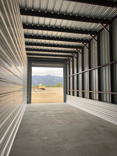 Escape Storage - Visual