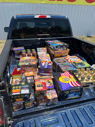Renfro's Fireworks - Thumbnail