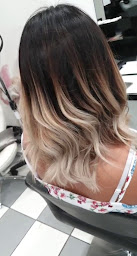 Photo n°35 de Studio MNG Coiffure à Ermont (Salon de coiffure)