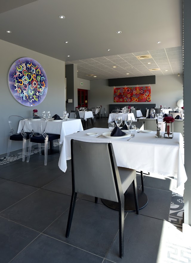 Hôtel Restaurant sous les Pins