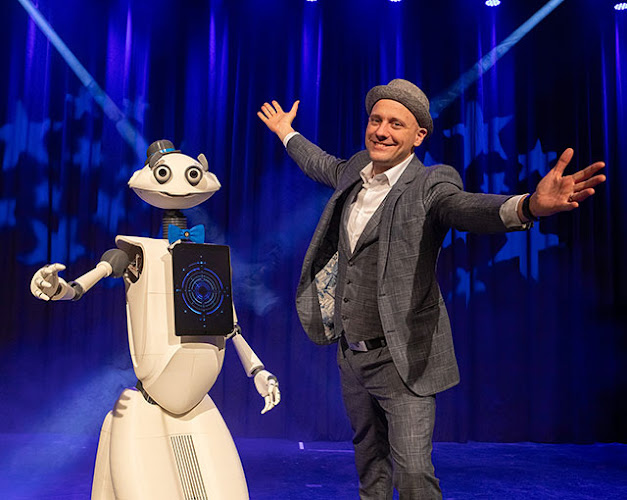 Jean Olivier - Zauberkunst & Robotainment