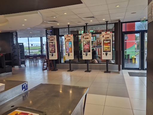 Photo 4 - Burger King
