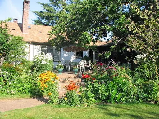Jacquie Gordon's Bed and Breakfast