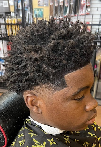 Dre Cole's Exclusive Cuts & Hairstyles