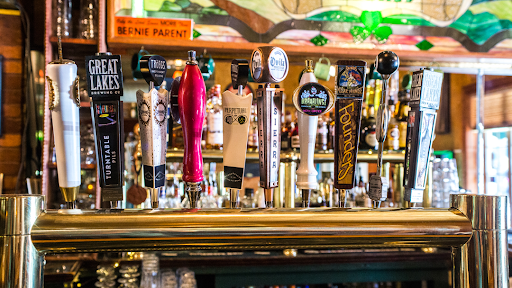 McGrath's Pub - Visual