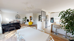 Photo n°8 de Era Immobilier Quatre Termes à Éguilles (Agence immobilière)