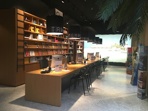 Photo n°7 de Monde Actuel Voyages à Charleville-Mézières (Agence de voyages)