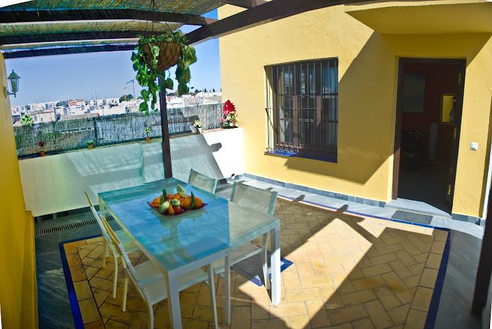 Apartamentos larga 70 by null