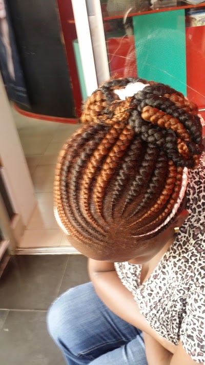 Photos of manor hair lounge and day spa eldoret
