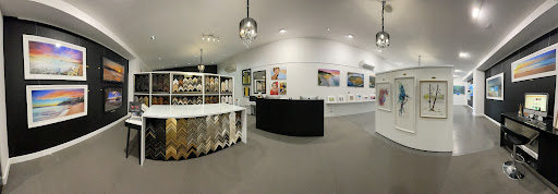 Deluxe Art - Printing, Framing & Gallery - Thumbnail