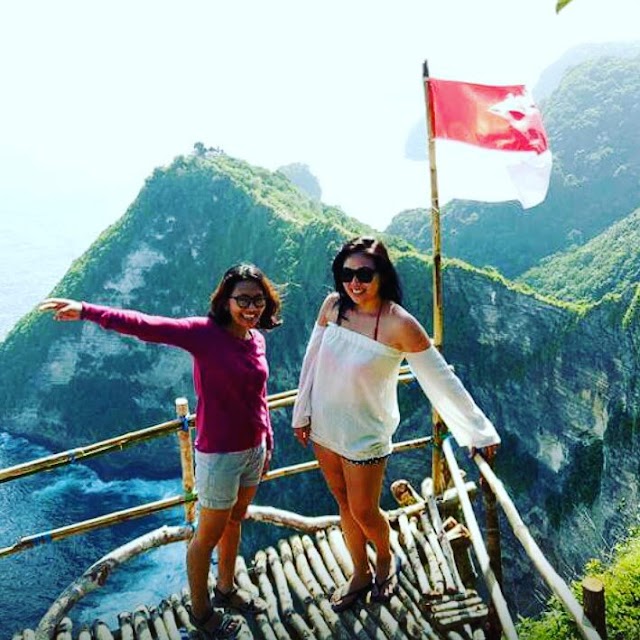 Seganing Cliff Nusa Penida Island