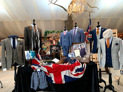 Dandy Threads - Visual