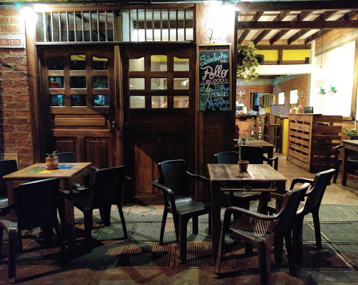 Cavas Y Café