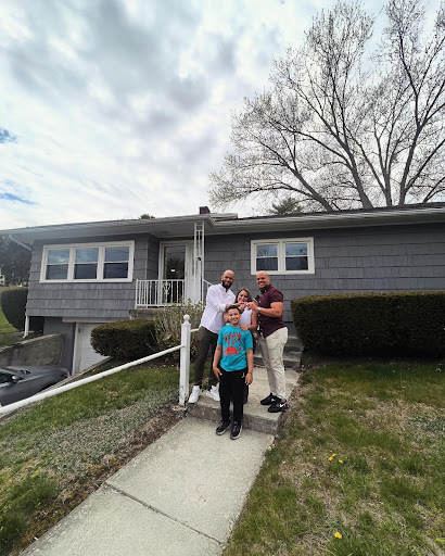 Jose Frias - Realty One Group Nest - Thumbnail