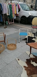Photo n°2 de Vintage French Art : Brocante A Castres à Vielmur-sur-Agout (Magasin d'antiquités)