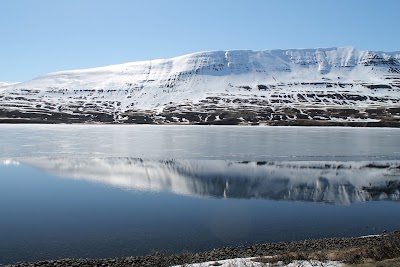 Photos of Lj&oacute;savatn Mirrow Lake