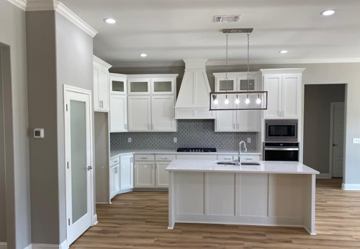 Freeman Custom Cabinets - Visual