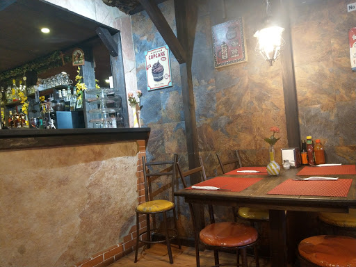 Rocky's Pizza & Bar - Thumbnail