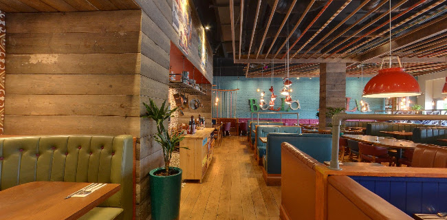 https://www.bellaitalia.co.uk/restaurants/plymouth/barbican-leisure-park/?utm_source=google&utm_medium=organic&utm_campaign=google_lpm_bellaitalia_plymouthbarbicanleisure