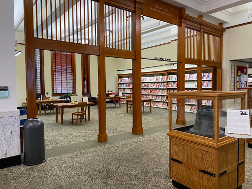 Rosenberg Library - Visual