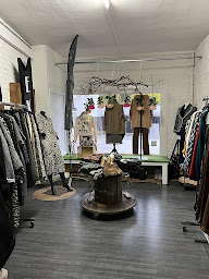 Photo n°1 de Boutique le dressing à Merville (Magasin de vêtements)