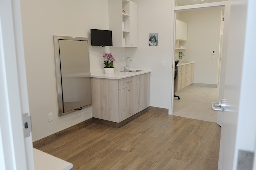 East Credit Veterinary Hospital - Thumbnail