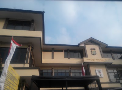 Photos of Polsek Kebon Jeruk