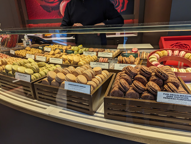 Reviews of Pierre Hermé Paris Covent Garden in London - Ice cream
