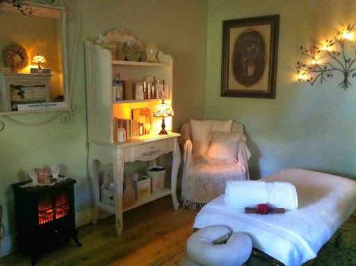 Daisy's Secret - Therapeutic Massage & Reflexology Gallery - Australia