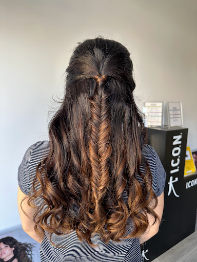 Isa Rubio Hair Salón - Thumbnail