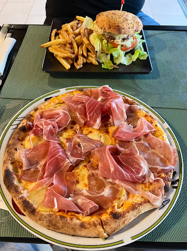 Photo 1 - Burger à la Folie