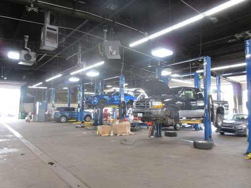 Service Center at Stuckey Ford Bellefonte Gallery - United States