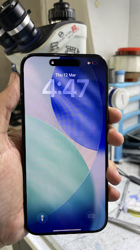 Another successful iPhone 16 Pro Max screen repair completed at our service center! 📱✨ Our techn… post image
