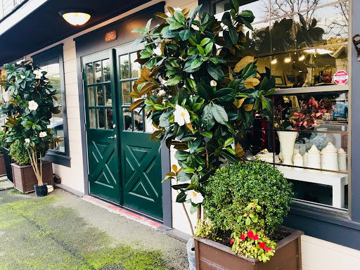 Tiburon Thrift Shop - Thumbnail