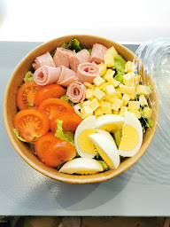 Photo n°43 de Maison Renault à Val-de-Scie (Sandwicherie)