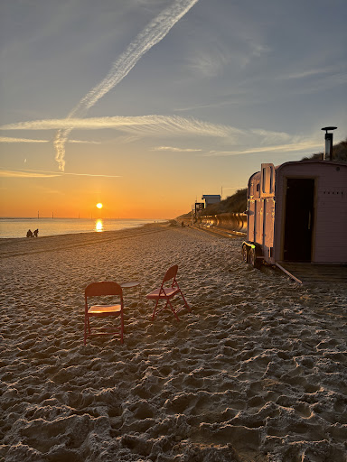 Hota - The Pink Sauna