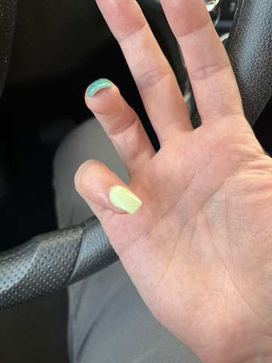 H&M nailSpa Logo
