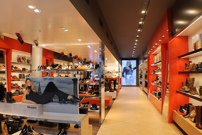 Dune Marble Arch - Shoe store