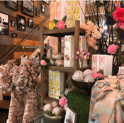 Urban Cottage by null