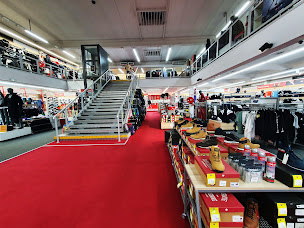 Photo n°2 de Sport 2000 St Alban à Saint-Alban (Magasin de vêtements de sport)