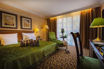 Photos of Carlsbad Plaza Medical Spa & Wellness hotel 5*Superior
