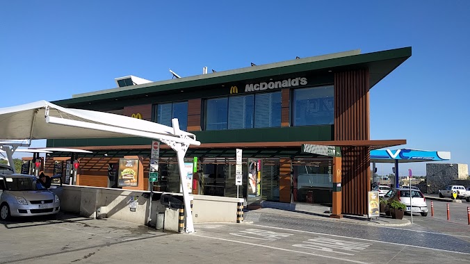 McDonald's, Author: Edward Houlton