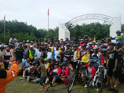 photo of Makam Pahlawan Tabur