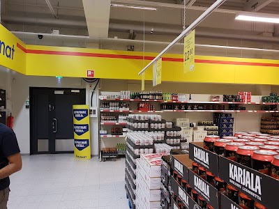 Photos of S-market &Auml;ht&auml;ri